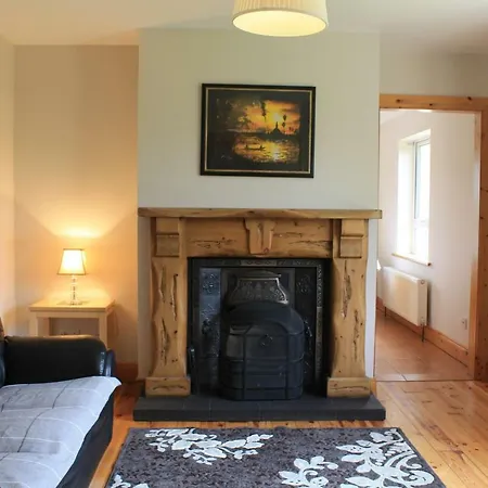 Poisoned Glen House